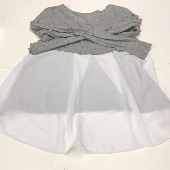 Woman’s top  - Picture 6 of 7